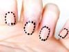 thumbs 2 Conheça as border nails: unhas decoradas com borda
