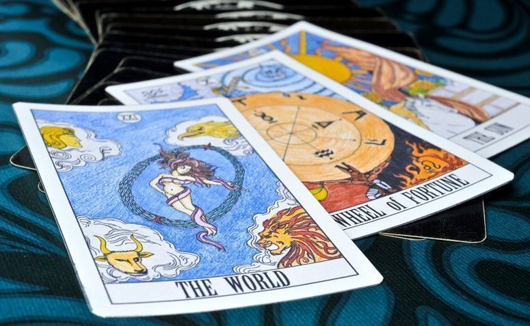 Como O Tarot Pode Ajudar No Processo De Autonhecimento