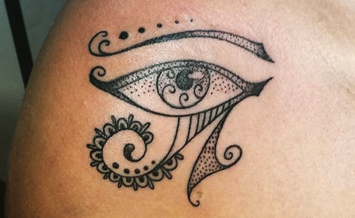 Tatuagem Olho De Horus Conhe A Seus Significados E Inspire Se