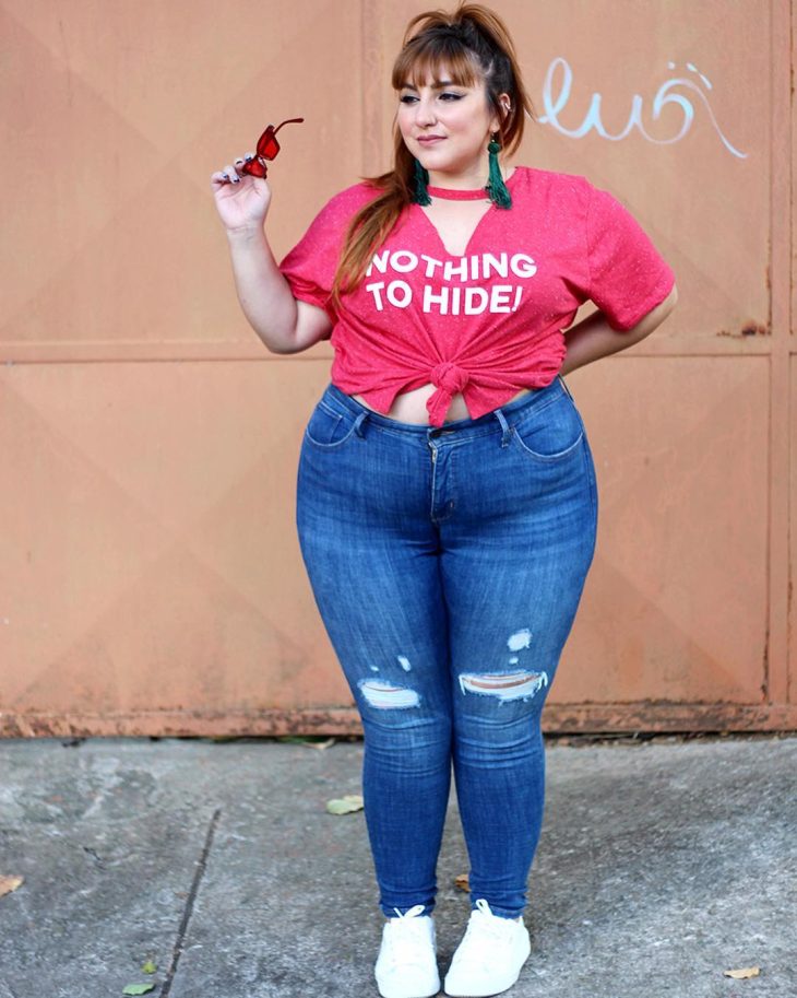 Mom jeans: 30 fotos com essa peça que é sucesso certeiro  Looks plus size,  Moda pluz size, Estilo feminino plus size